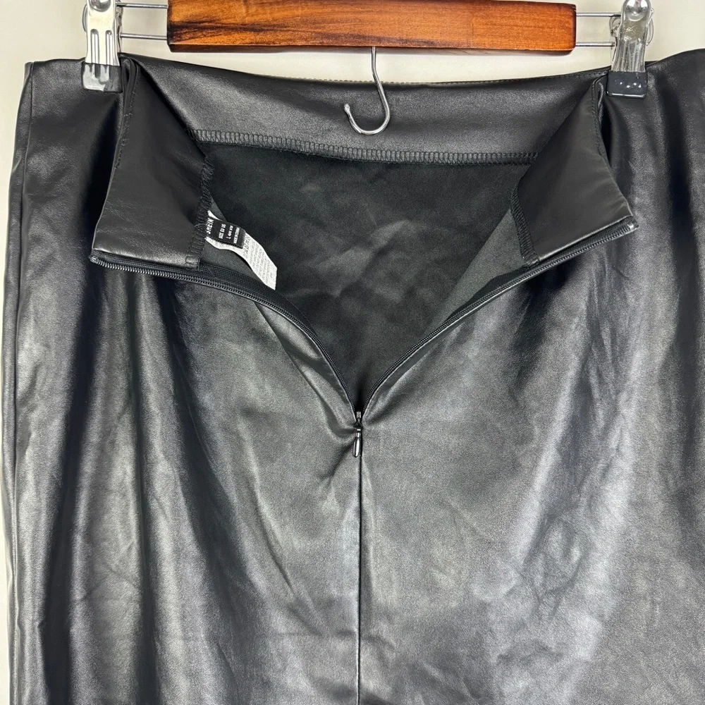 Shein Classic Black Vinyl 